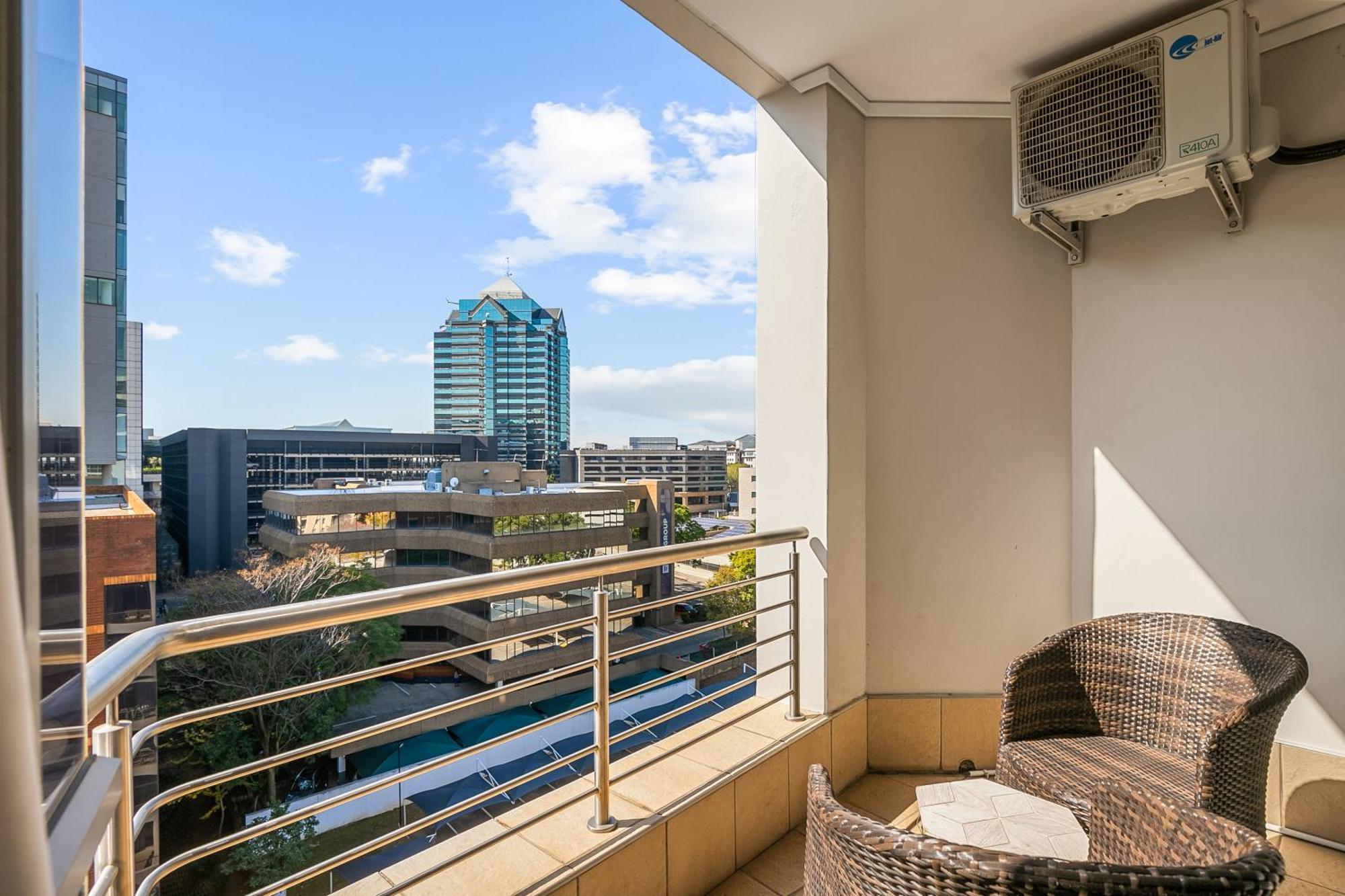 Hydro Park Residences In Sandton With Generator Йоганнесбурґ Екстер'єр фото